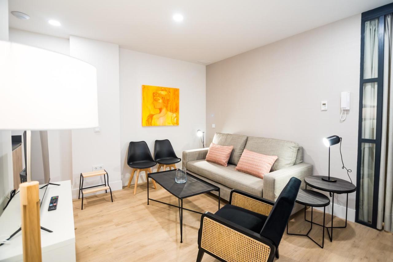 Treetriana Appartement Sevilla Buitenkant foto